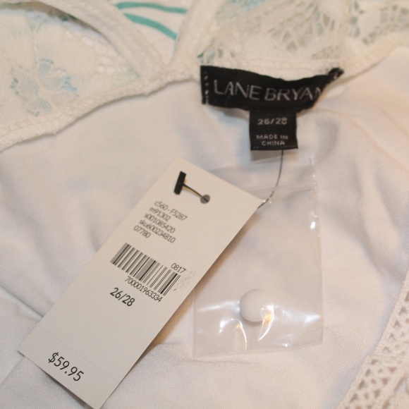 NWT - 26/28 Lane Bryant White Sheer Sleeve Blouse - Picture 7 of 7